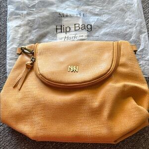 Miche (New) Crossbody Bag with long adjustable strap